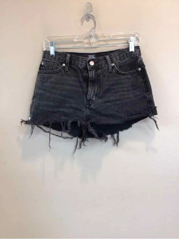 Final Sale BDG SIZE 26 Ladies SHORTS