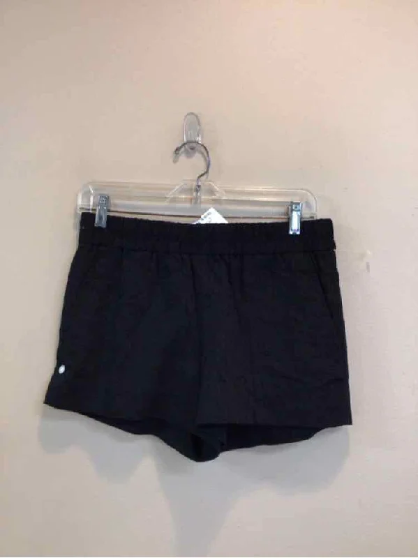 Flash Sale Fever J CREW SIZE 2 Ladies SHORTS