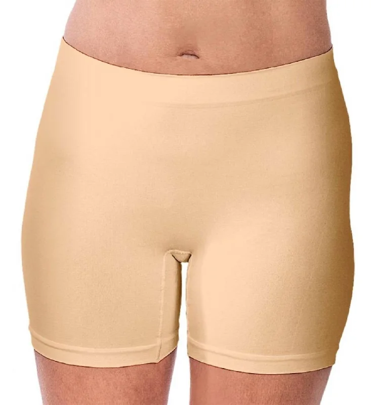 Classic Women's Apparel Seamless Boxer Short In Nude