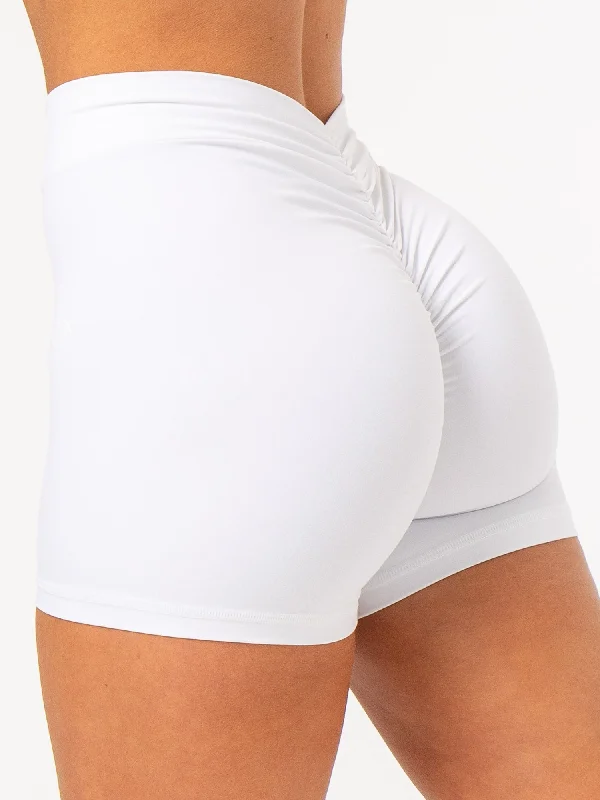 New Season Fashion Preview Sale NKD V Scrunch Shorts - White