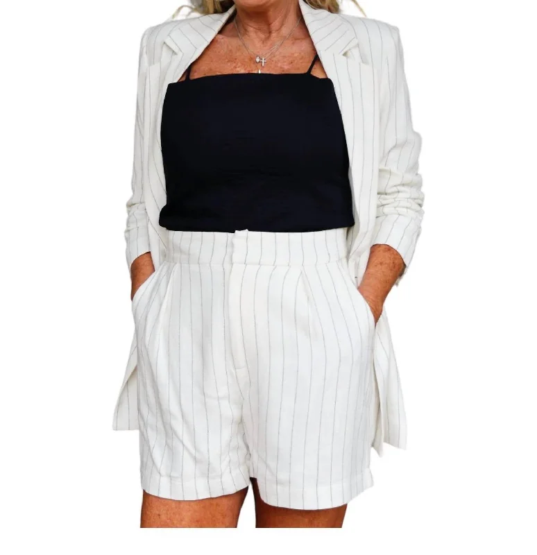 Elegant Women's Attire Ticket To Paradise Sorrento Stripe Short In White