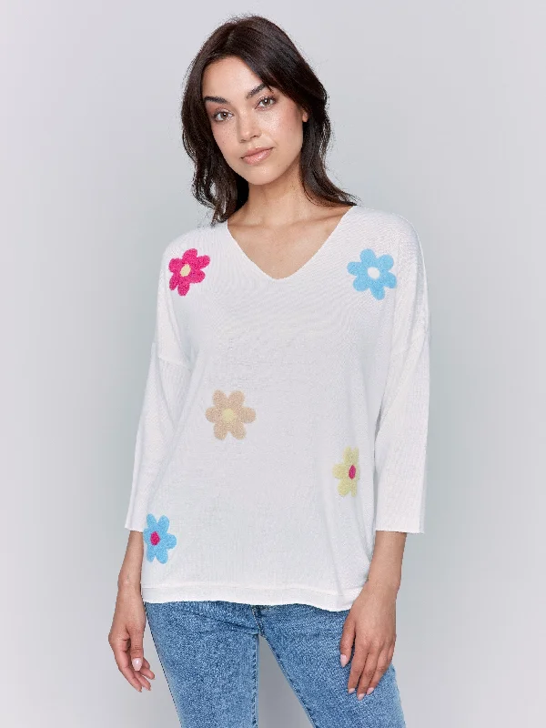 Laid-Back Fashion Offers V-Neck Knit Top With Flower Appliqué - Multicolor