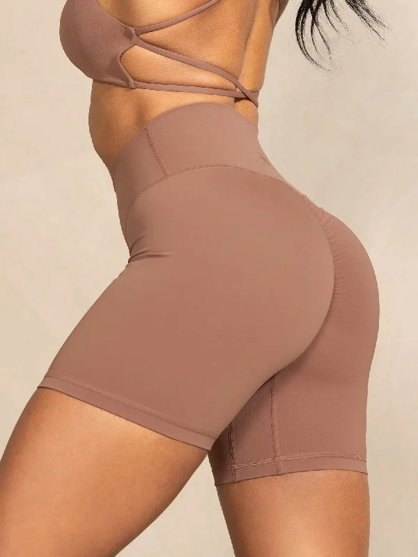 Modern Women's Clothes NKD High Waisted Scrunch Shorts - Mocha