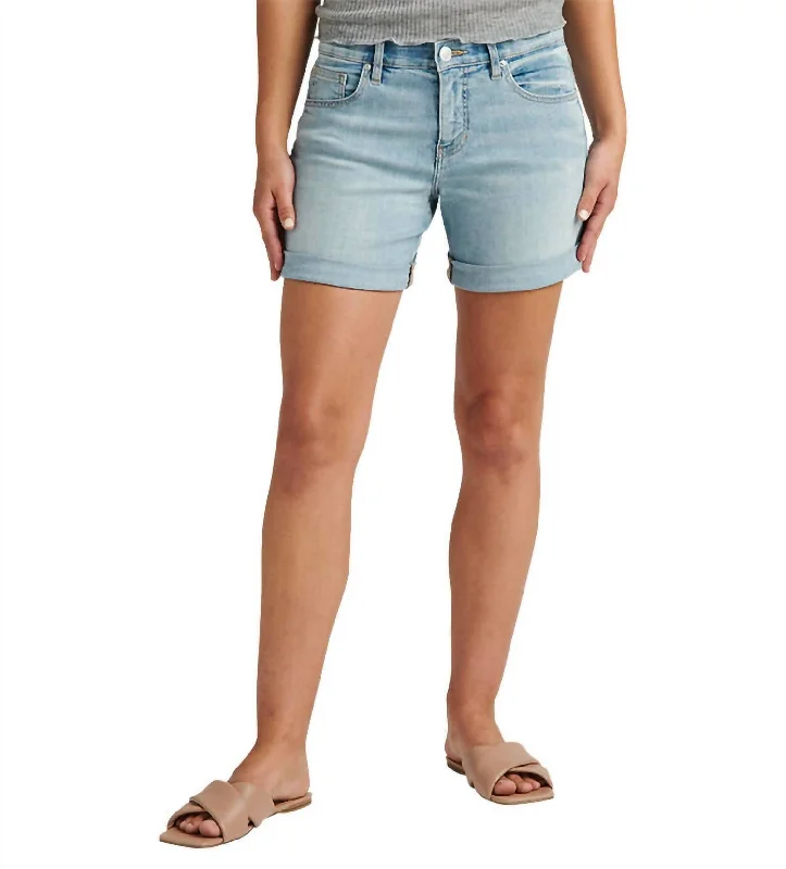 Chic Women's Garments Mid Rise Alex Boyfriend Short In Skylight