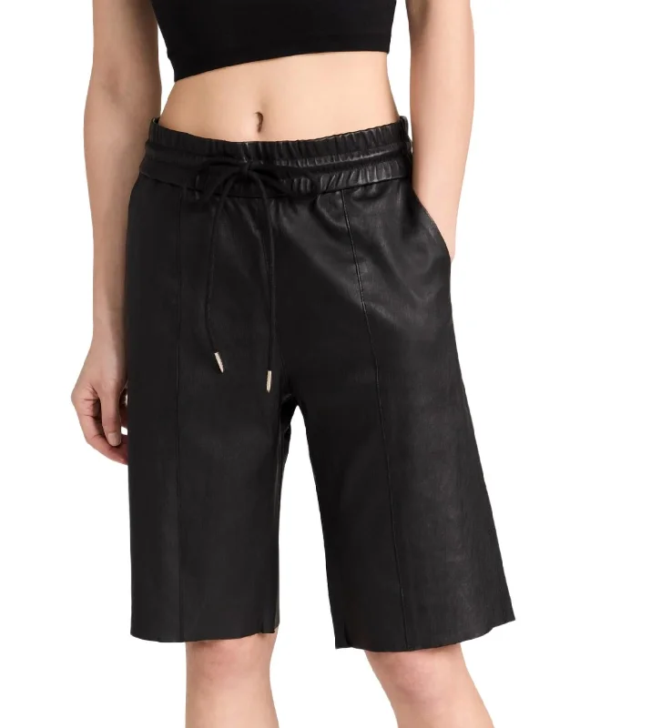 Women's Athleisure Apparel All Star Shorts In Black