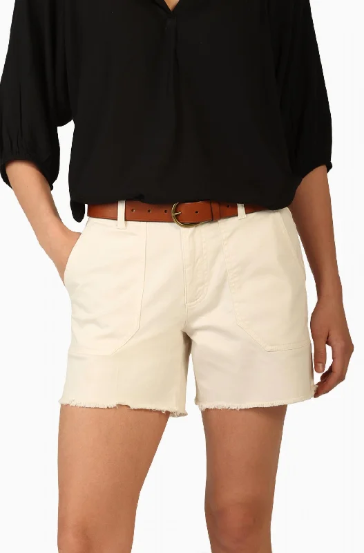 Modern Women's Outfit Cotton-Twill Peyton Cargo Short In White