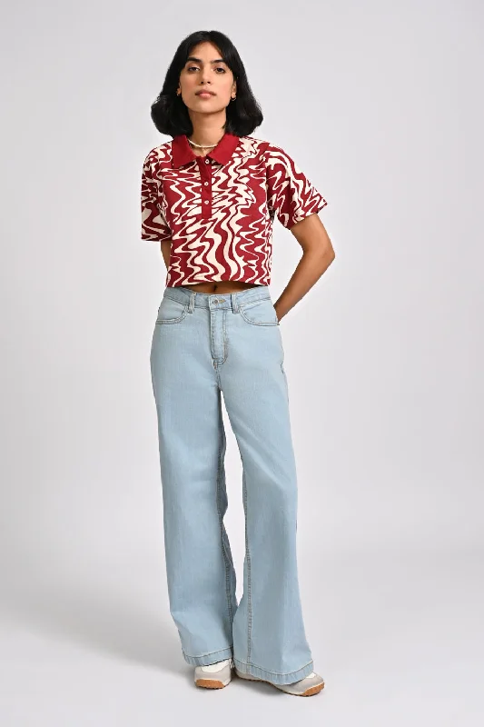 Chic Trends Unveiled PRINTED CROPPED TEE