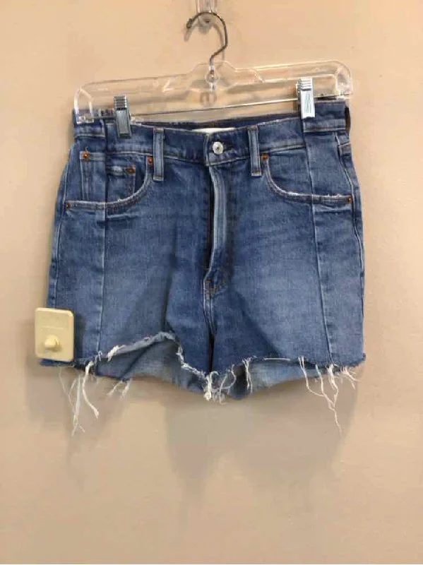 Avant-Garde Style Promotions ABERCROMBIE & FITCH SIZE 4 Ladies SHORTS