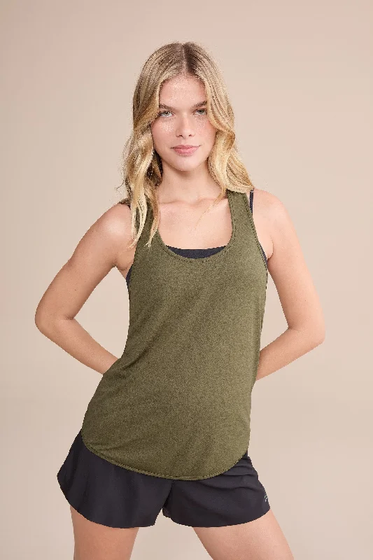 On-Trend Fashion Offers Basic Comfort Tank Top