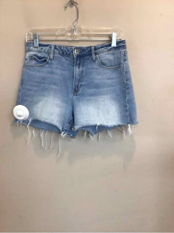 Romantic Fashion Discounts ARTICLES OF SOCIETY SIZE 27 Ladies SHORTS