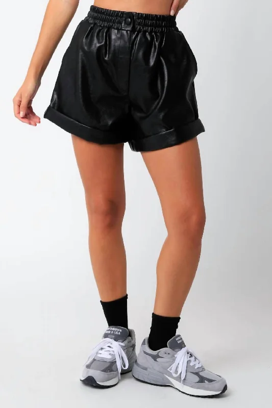 Affordable Women's Outfit Kala Short In Black